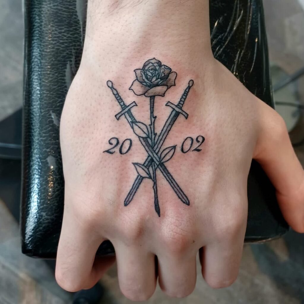 Discover 31 stunning flower tattoo designs that suit every style, from minimalist roses to bold peonies. Find inspiration for your next tattoo with unique floral ideas that blend elegance, symbolism, and artistry